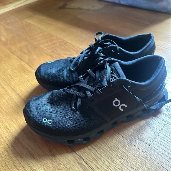 On Women’s Cloud X Sneakers - Picture 5 of 7